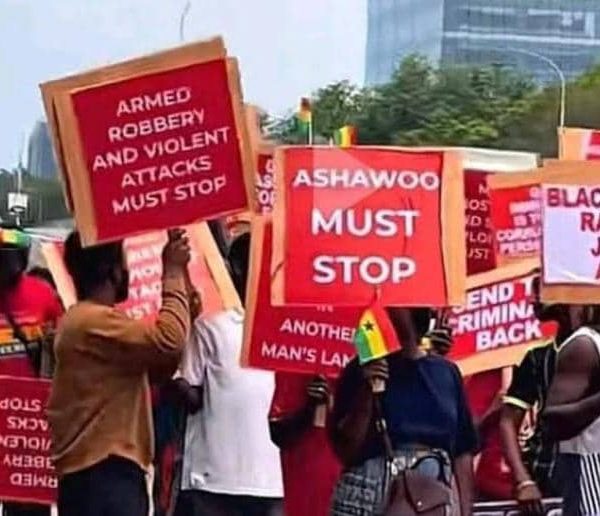 Ghana labels Nigerians criminals, FG insists ‘we are brothers’