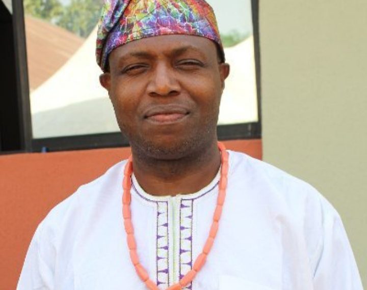 JUST IN: Police release Journalist Tim Elombah after interrogation