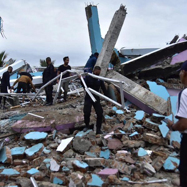 Back-to-Back Earthquakes Rattle Indonesia’s Sulawesi and Seram Regions