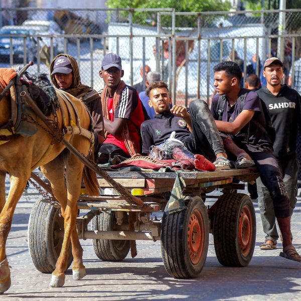 Over 1,100 Dead in Syria: Israel Takes Up Rare Aid Mission