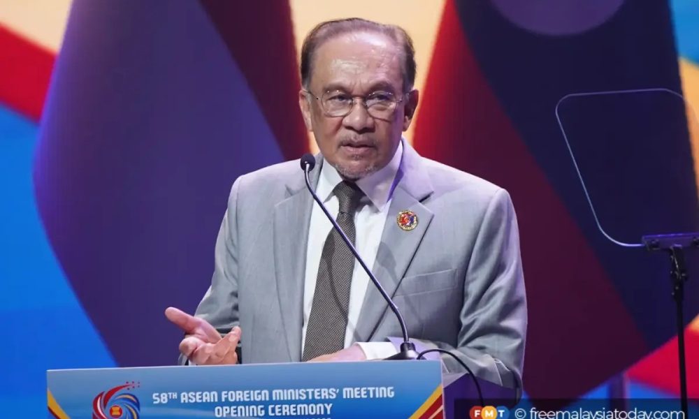 Malaysia's PM Anwar warns of weaponization of trade
