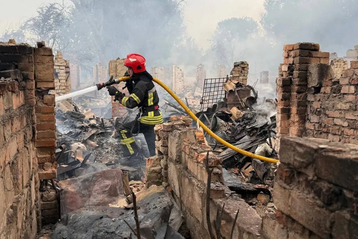 Russia Launches Record Attack as Trump U-turns on Ukraine Aid