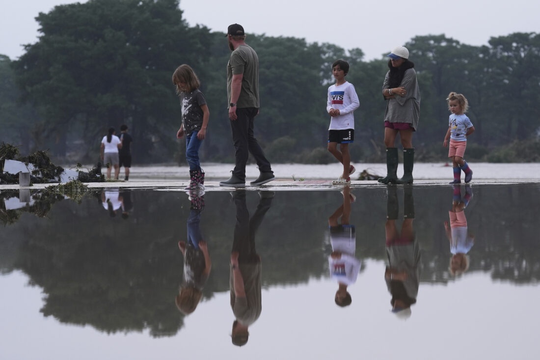 Texas flood - 27 dead, children among the missing