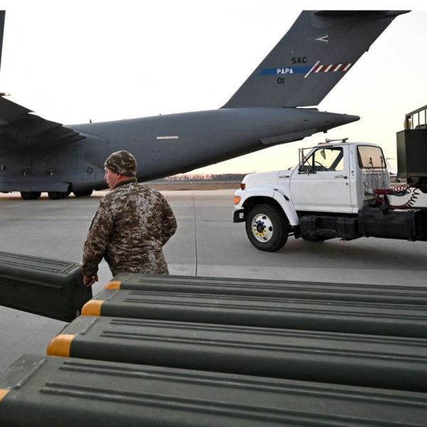 US halts some missile shipments to Ukraine on account of low stockpile