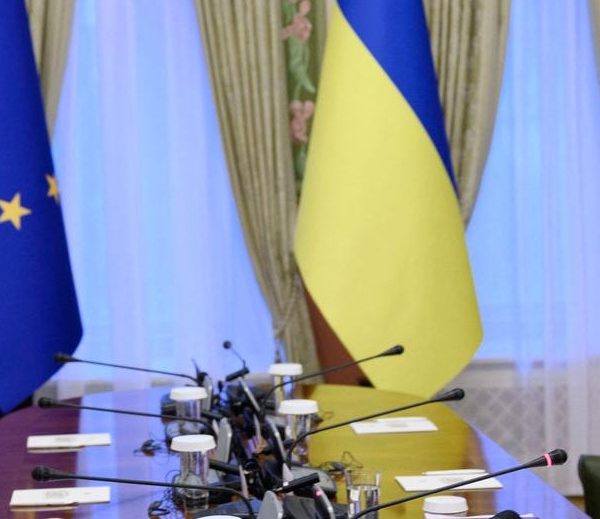 Zelenskyy Denies EU Call Amid Backlash Over Anti-Corruption Law Shakeup
