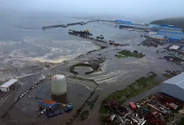 Monster Quake Unleashes Tsunamis Across Continents