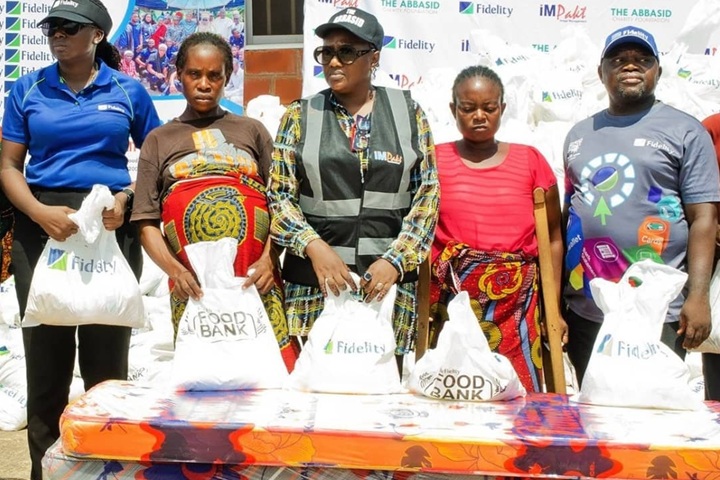 Fidelity Bank distributes foods, mattresses to over 2,000 internally displaced persons (IDP) in Benue State