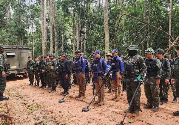 Thailand Rejects Global Mediation to End Fighting with Cambodia