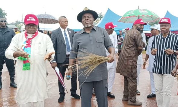 Prince Nicholas Ukachukwu dancing during the rally in Nnewi, Anambra State