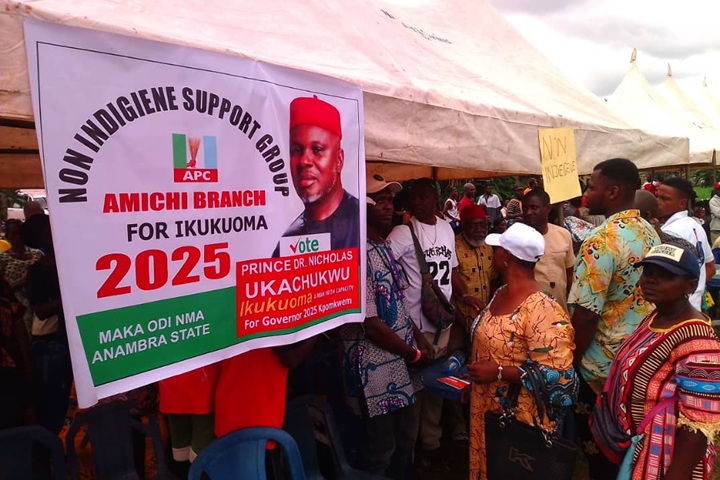 Prince Nicholas Ukachukwu's banner at an APC campaign rally in Anambra State
