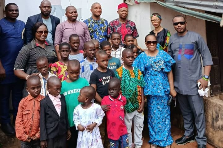 NMA Visits Anambra Sickle Cell Orphanage and Underprivileged Home Members of Nigeria Medical Association (NMA), Anambra State Chapter, during the visit to the Sickle Cell Orphanage and Underprivileged Home, Agulu