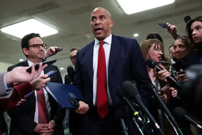 Group of US Democratic senators calling for urgent hearing on Iran war.