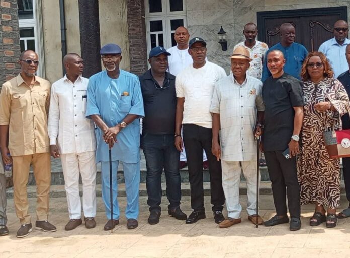 Olugu Kalu Ugba and PDP stakeholders from Ukwa
