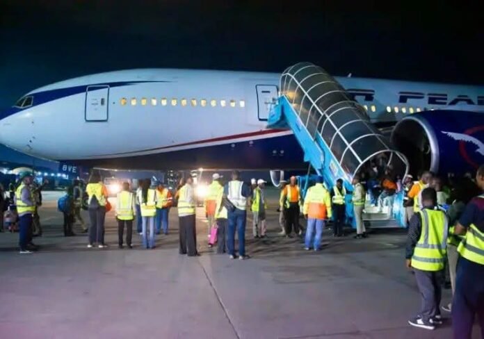 Air Peace evacuates 284 more Nigerians from S'Africa