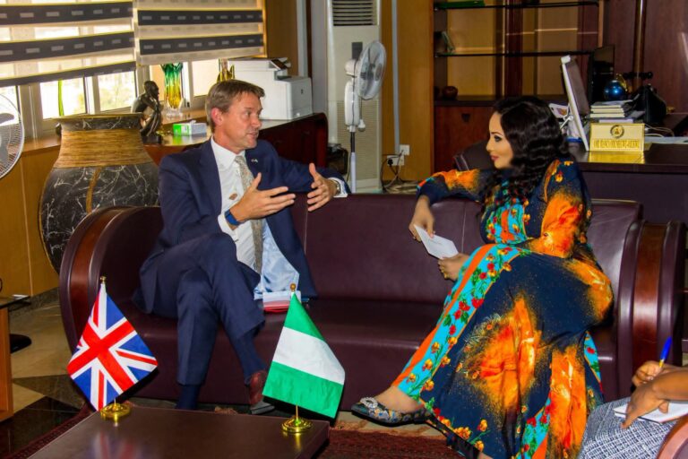 PHOTOS: Foreign affairs minister meets British high commissioner
