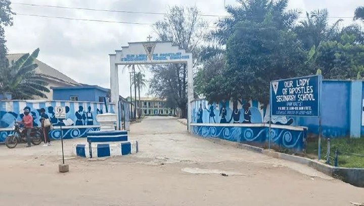 Ogun Poisonous Gas Emission Under Control, Affected Students Discharged <p><span style='color:#808080;font-size:18px;'><i>DDM News</i></span></p>